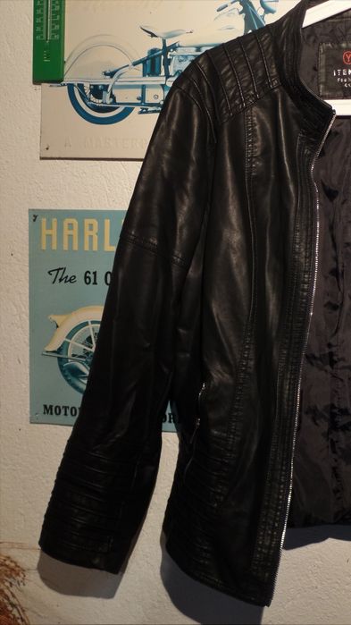 Черно кожено яке (еко кожа)