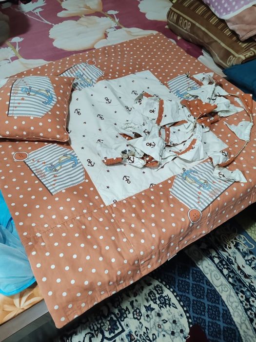 Продаёт детский домик вигвам