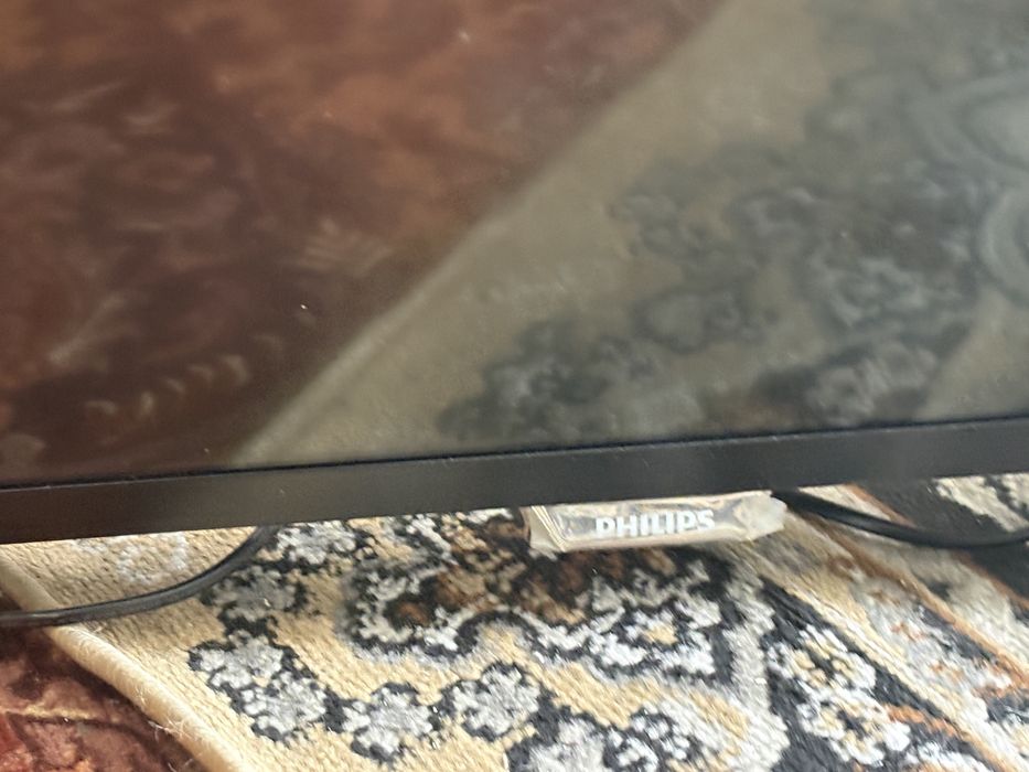 телевизор на запчасть