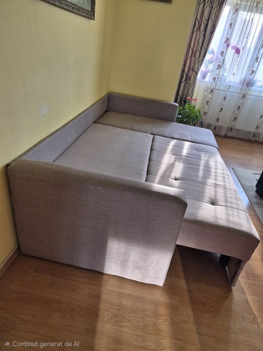Coltar extensibil cu ladă pentru depozitare