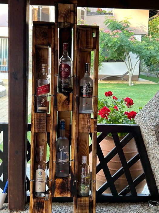 Дървена поставка за бутилки