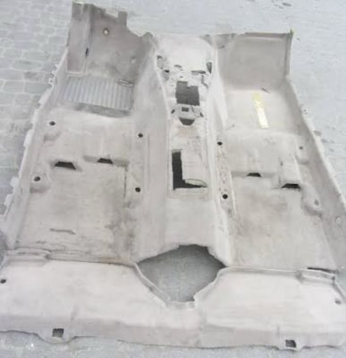 Продам бежевый ковролан е36