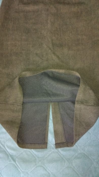 Продам юбки карандаш 2 шт
