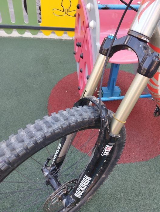 Vând Specialized Status1