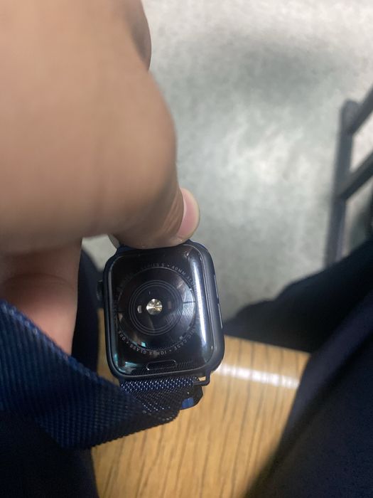 Apple Watch продам