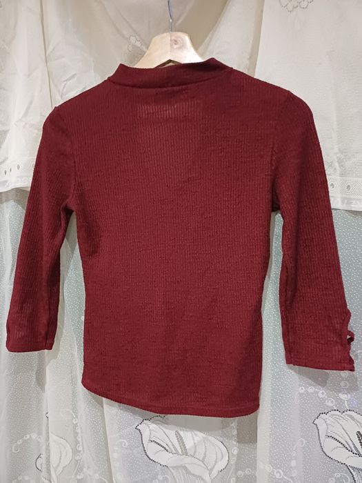 Bluză cu anchior în V