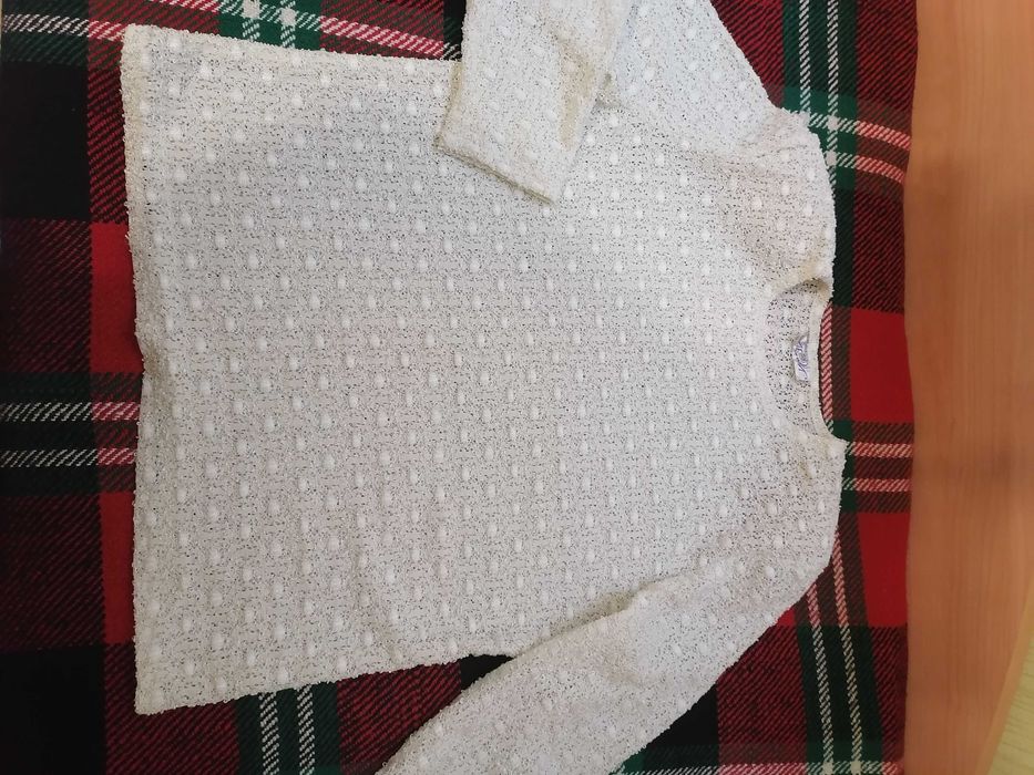 Дамска дантелена блуза с дълъг ръкав