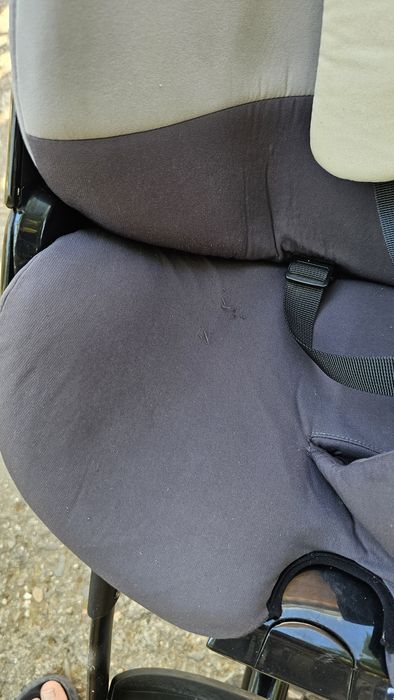 Количка Quinny Mood.
Коплекта включва летен кош, зимно чувалче / от 0-