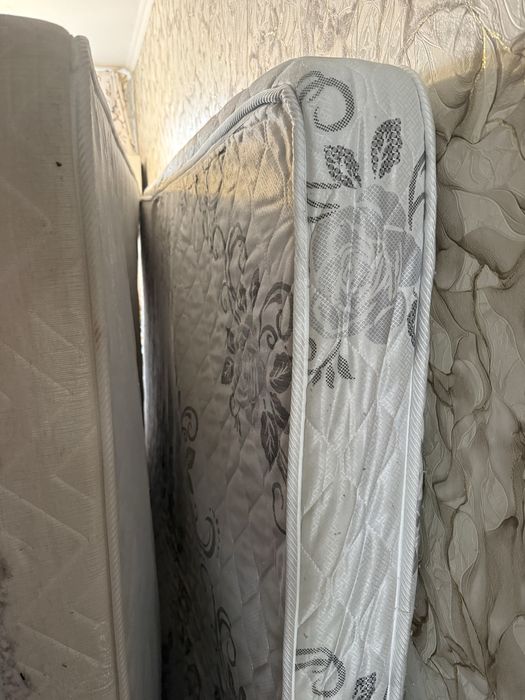 Отдам матрац 160*200 даром