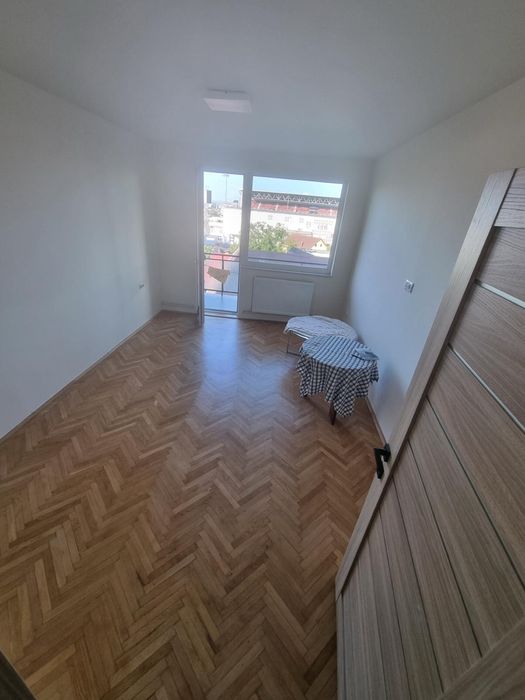 Inchiriez apartament 3 camere Cluj-Napoca, cartier Gruia