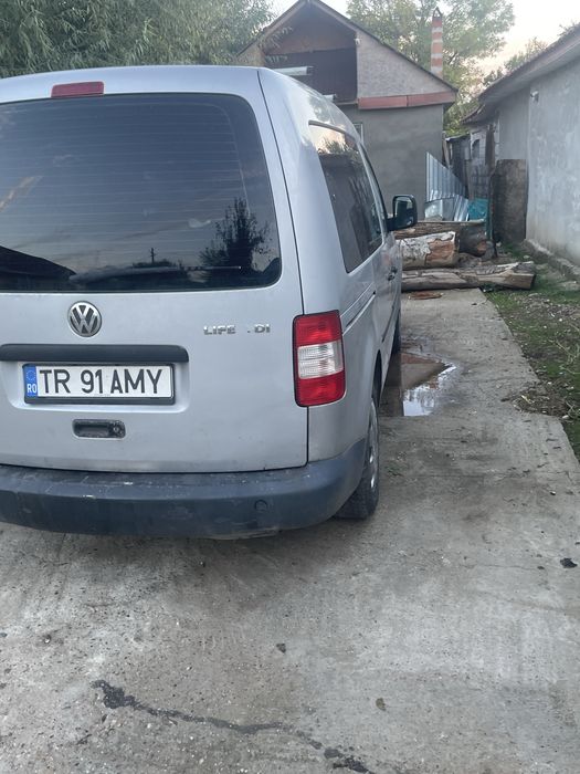 Volkswagen Caddy 2004 diesel, 2.156 € — imagine 2