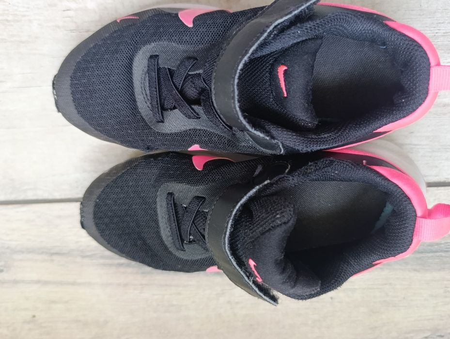 Маратонки Nike за момиче