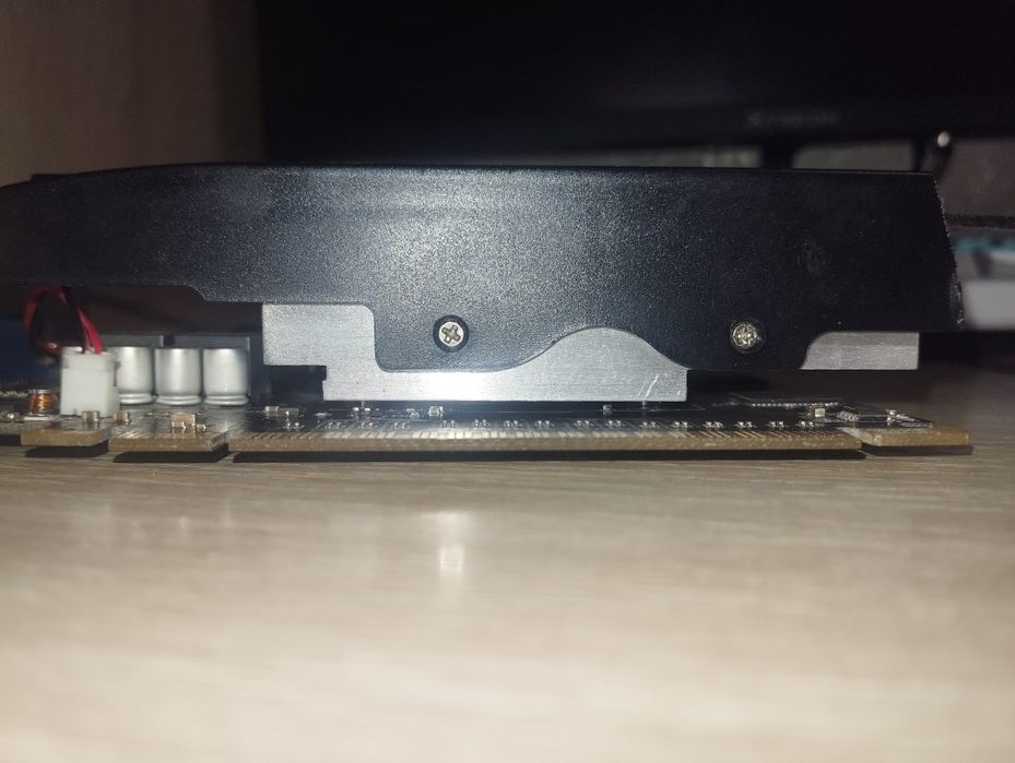 Видеокарта GTX650, 1GB