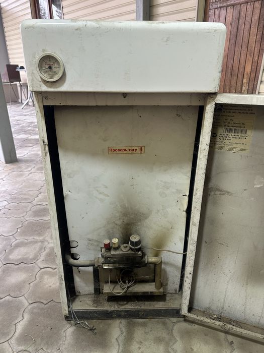 Напольная газовая печь