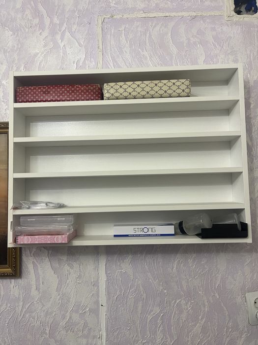 Продам маникюрный стол