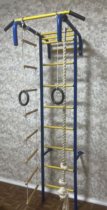 Продам шведскую стенку