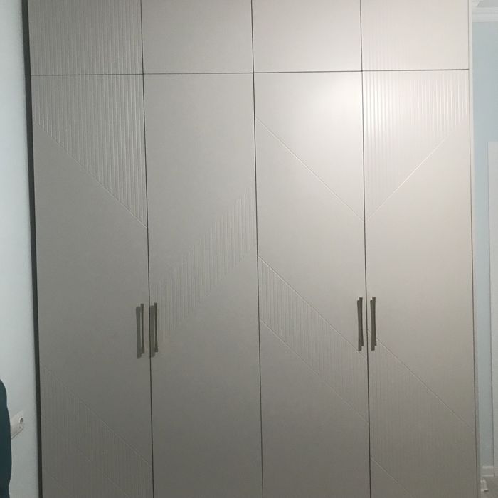 Шкафы новые для спальни МДФ