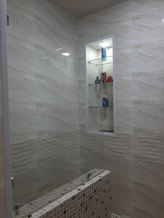 Сдаётся светлая уютная квартира на долгий срок.