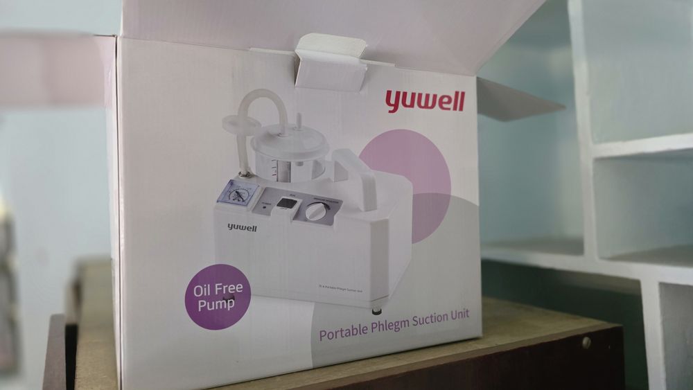 Отсос аппарат, медицинский. Абсолютно новый.