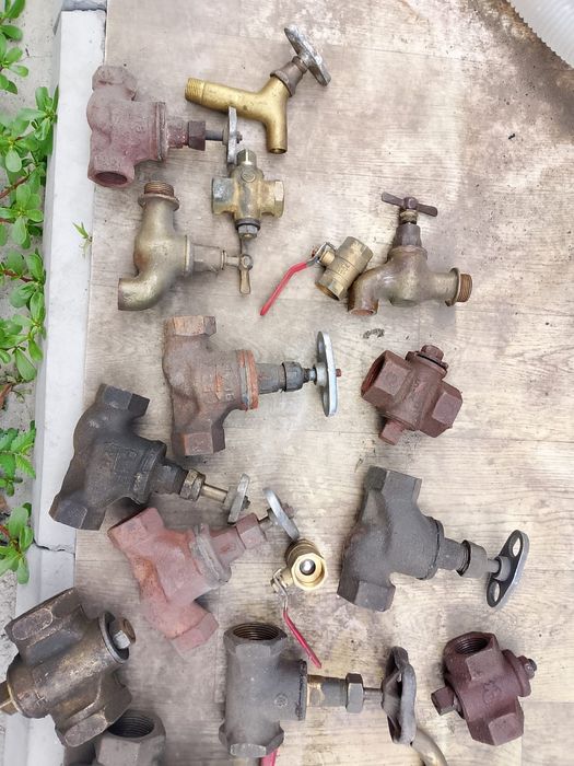 Продам СССР краны чугун бронза