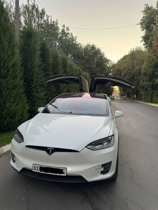 Срочно! Tesla model X Performance Ludicrouse mode