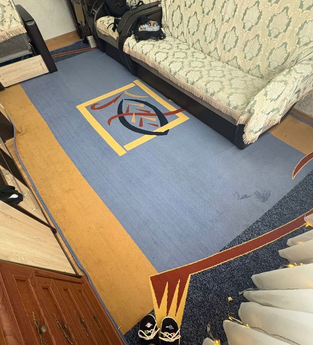 Продам ковер бу. Размер 3/4.