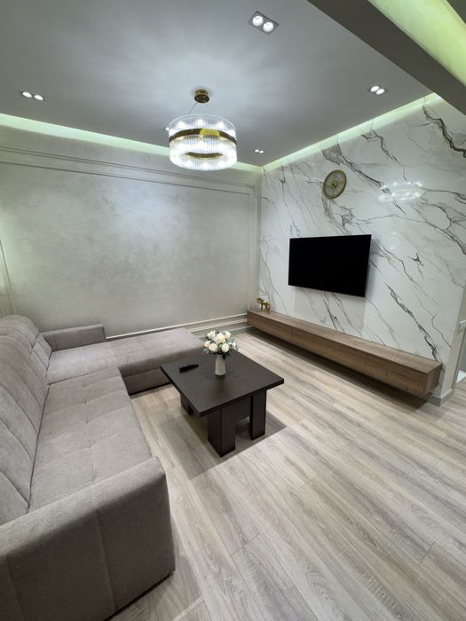 Сдается новая квартира  57кв/м, своя!