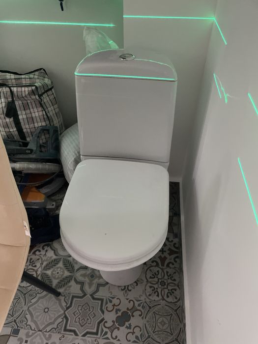 Продам унитаз б/у