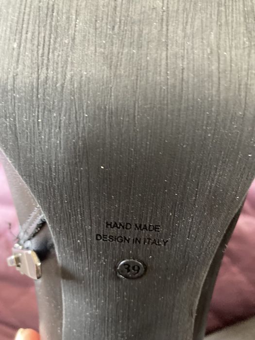 Ботинки кожаные