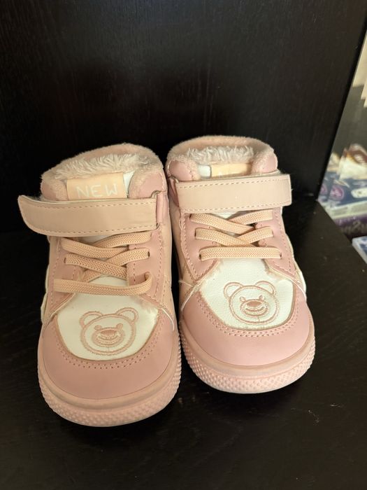 Детские кеды теплые  б/у 14 размер