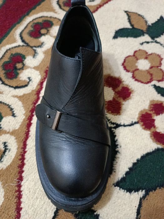 Продам туфли женские