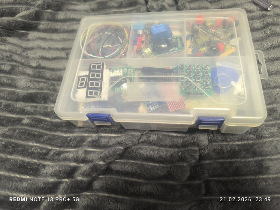 Продам набор Ардуино Уно