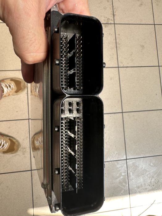 Calculator motor ECU audi Q7 BUG BUN 4L0907401 4L0910401K 4L0910401R