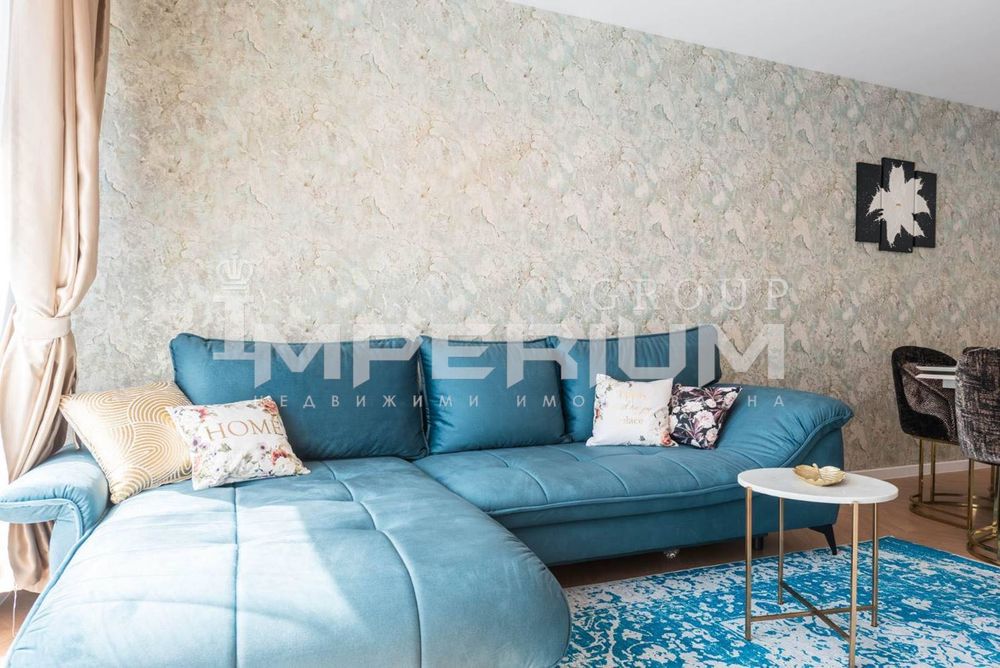 Дава се под наем Тристаен апартамент в Варна, Централна поща - 100 кв.м за 1000 € - Снимка #2