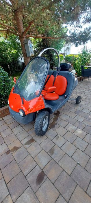 Vand motociclu cu 3 roti