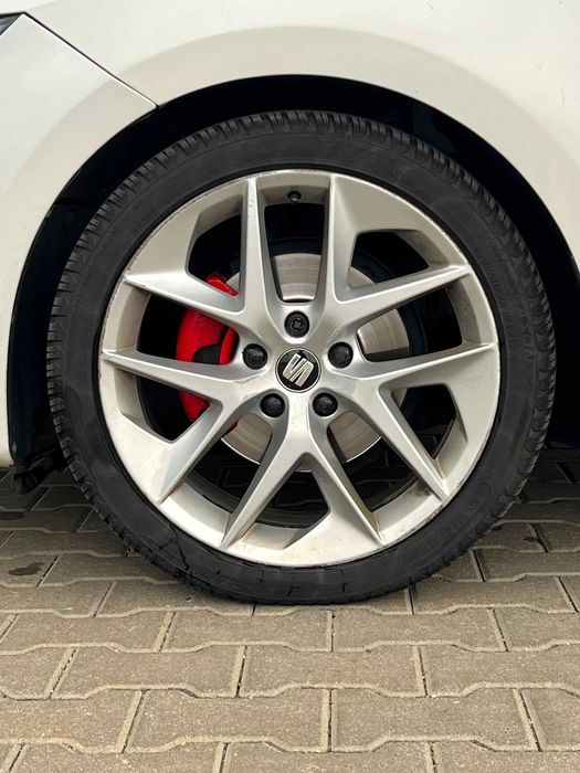 SEAT Leon 2014 — imagine 4