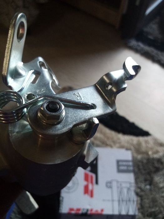 Etrieri spate opel zafira b