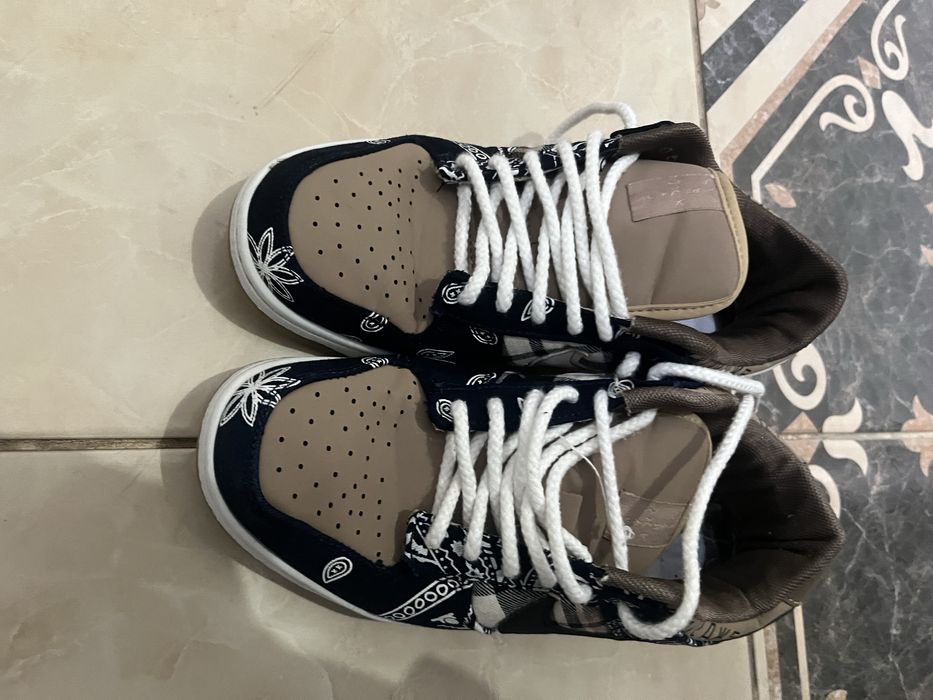 Кроссовки найк данки