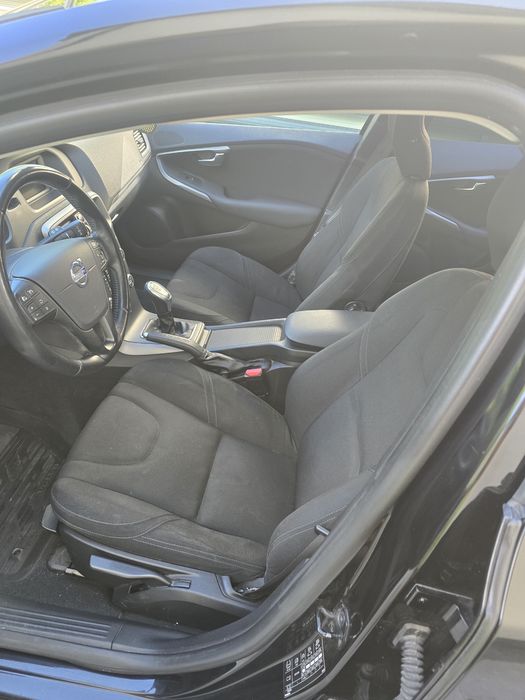 VOLVO V40 2013 — imagine 5
