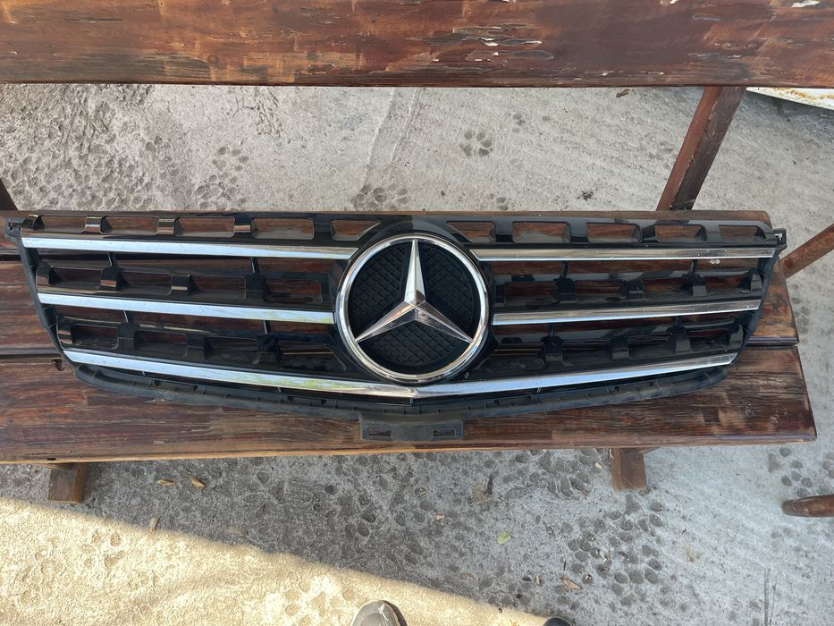 Решетка за mercedes ML 166