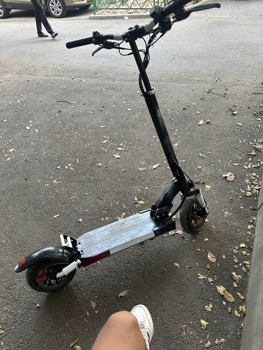 Электросамокат Kugo m4 pro