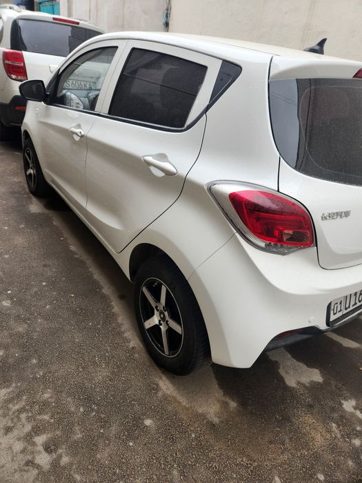 Changan ben ben sotiladi