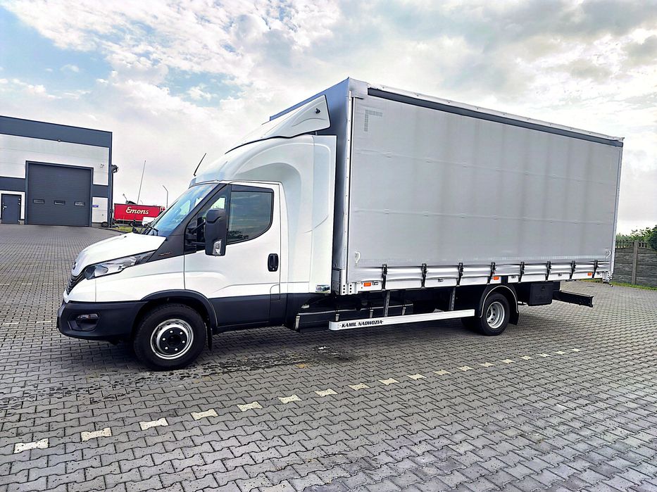 4x Iveco daily 7.2 t 70C18 2022-2024