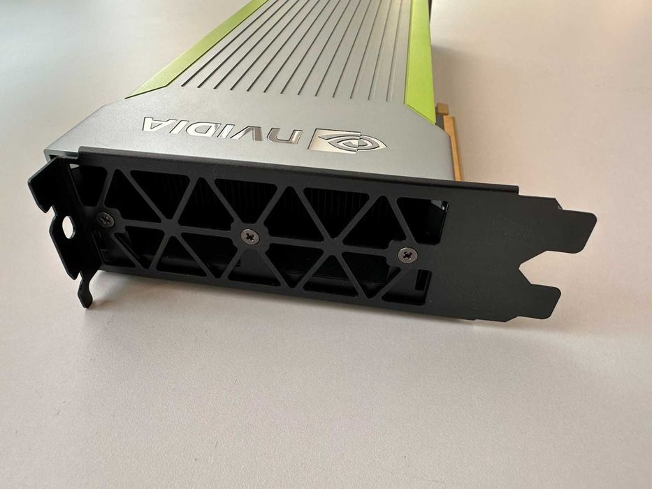 Видео Карта PNY Quadro RTX6000 24GB GDDR6 (Пасивно охлаждане)