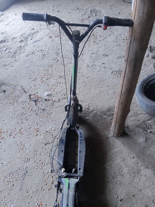 Электрасамакат uber scoot s300