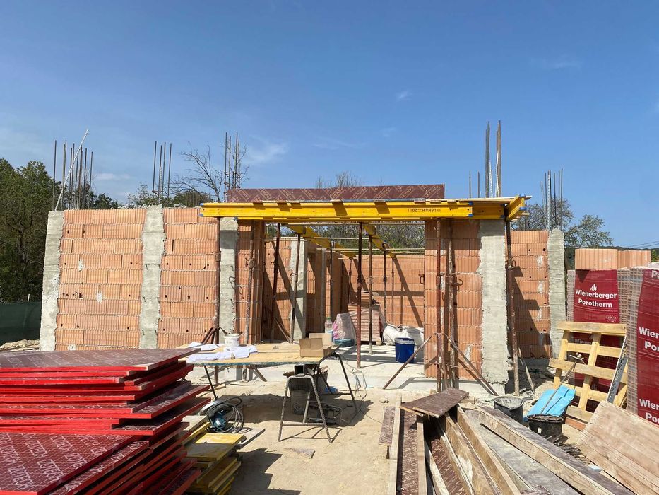 Фирма Недялков Инвест груб строеж, Огради, външни, и вътрешни ремонти