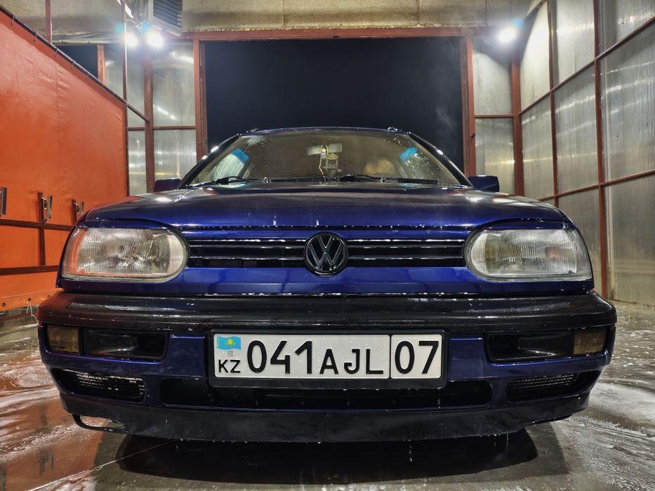 Volkswagen Golf 1 6