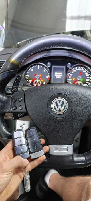 Chei Auto Deblocări auto Contacte auto Reparații chei auto