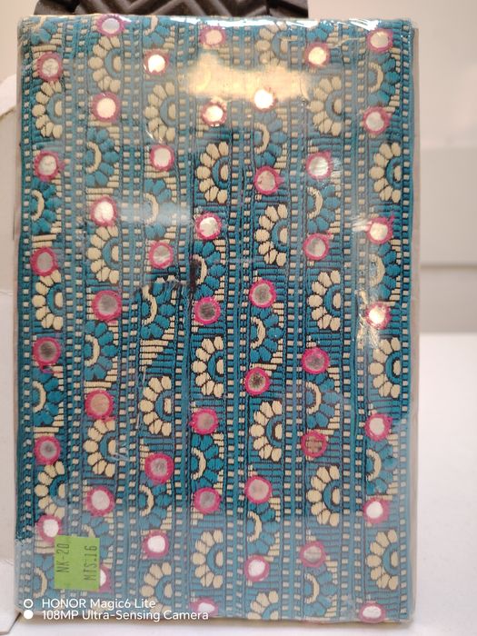 Пайети за носии на ленти