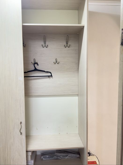 Шкаф  для верхней одежды